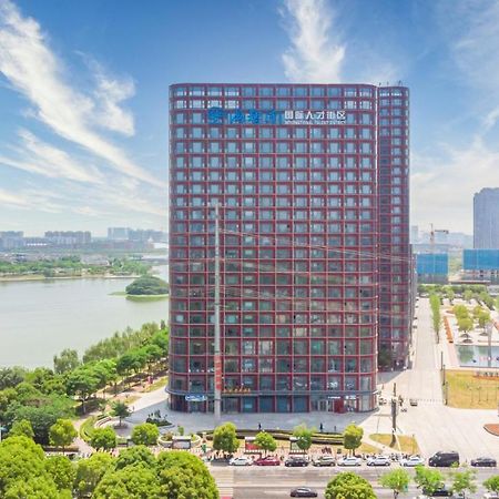 Jinling Funhome Hotel Nanjing Jiulong Lake - Nanjing South Railway Station Ngoại thất bức ảnh