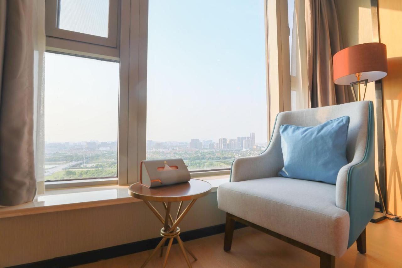 Jinling Funhome Hotel Nanjing Jiulong Lake - Nanjing South Railway Station Ngoại thất bức ảnh