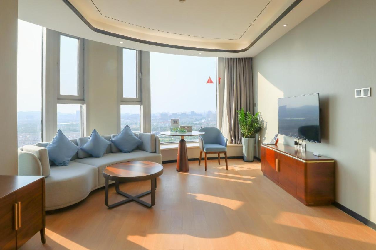 Jinling Funhome Hotel Nanjing Jiulong Lake - Nanjing South Railway Station Ngoại thất bức ảnh
