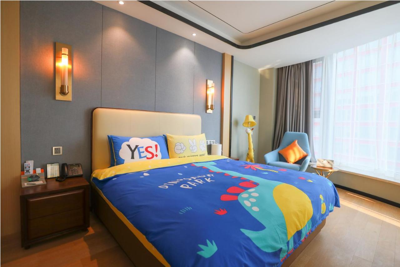 Jinling Funhome Hotel Nanjing Jiulong Lake - Nanjing South Railway Station Ngoại thất bức ảnh