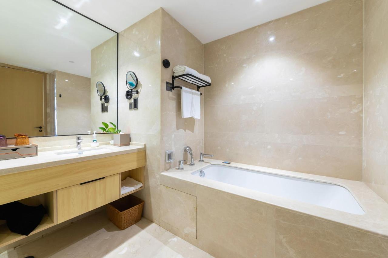 Jinling Funhome Hotel Nanjing Jiulong Lake - Nanjing South Railway Station Ngoại thất bức ảnh