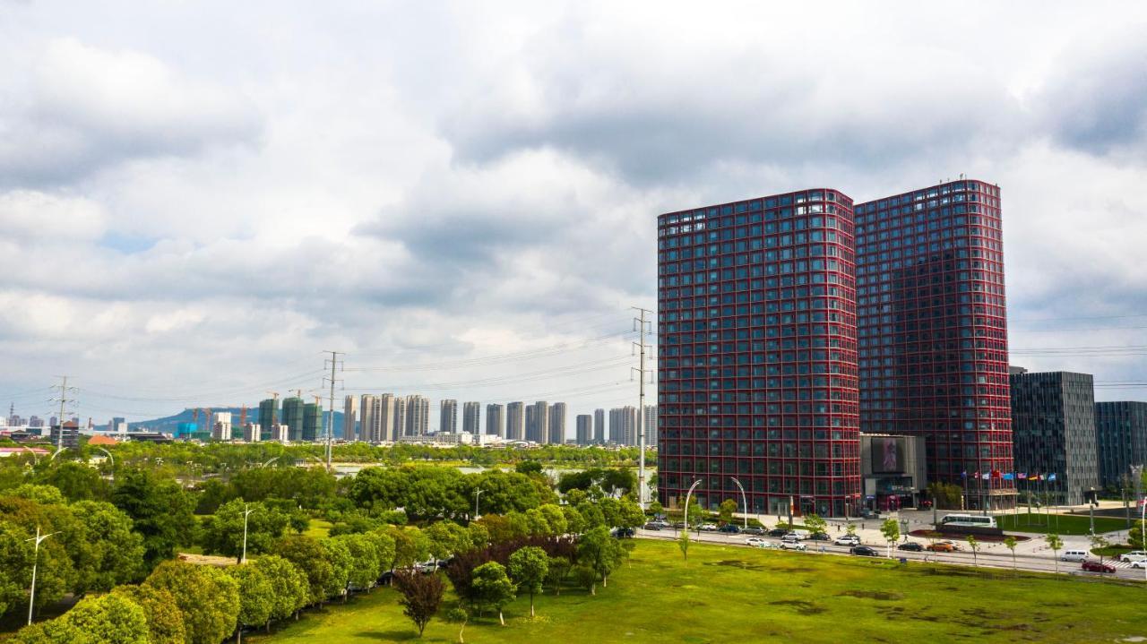 Jinling Funhome Hotel Nanjing Jiulong Lake - Nanjing South Railway Station Ngoại thất bức ảnh